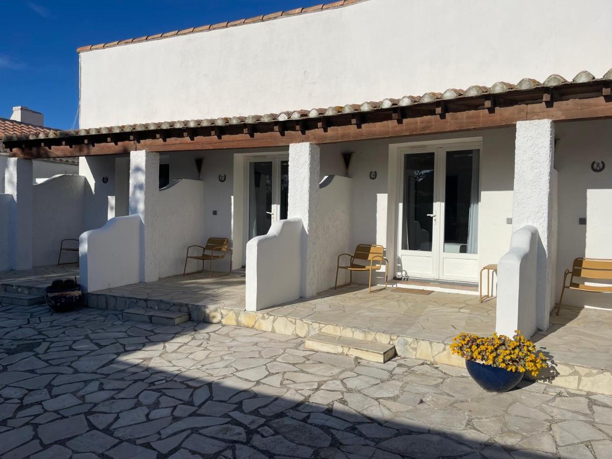 Mas Des Salicornes Hotel Saintes-Maries-de-la-Mer Luaran gambar