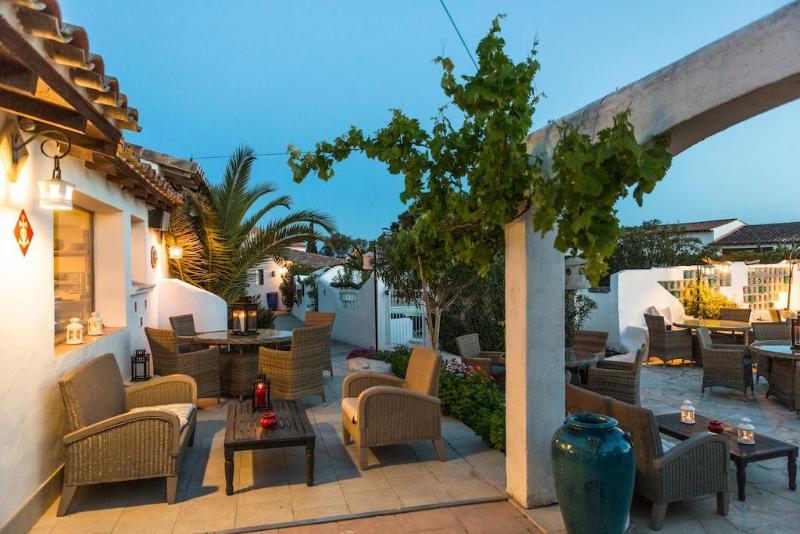 Mas Des Salicornes Hotel Saintes-Maries-de-la-Mer Luaran gambar