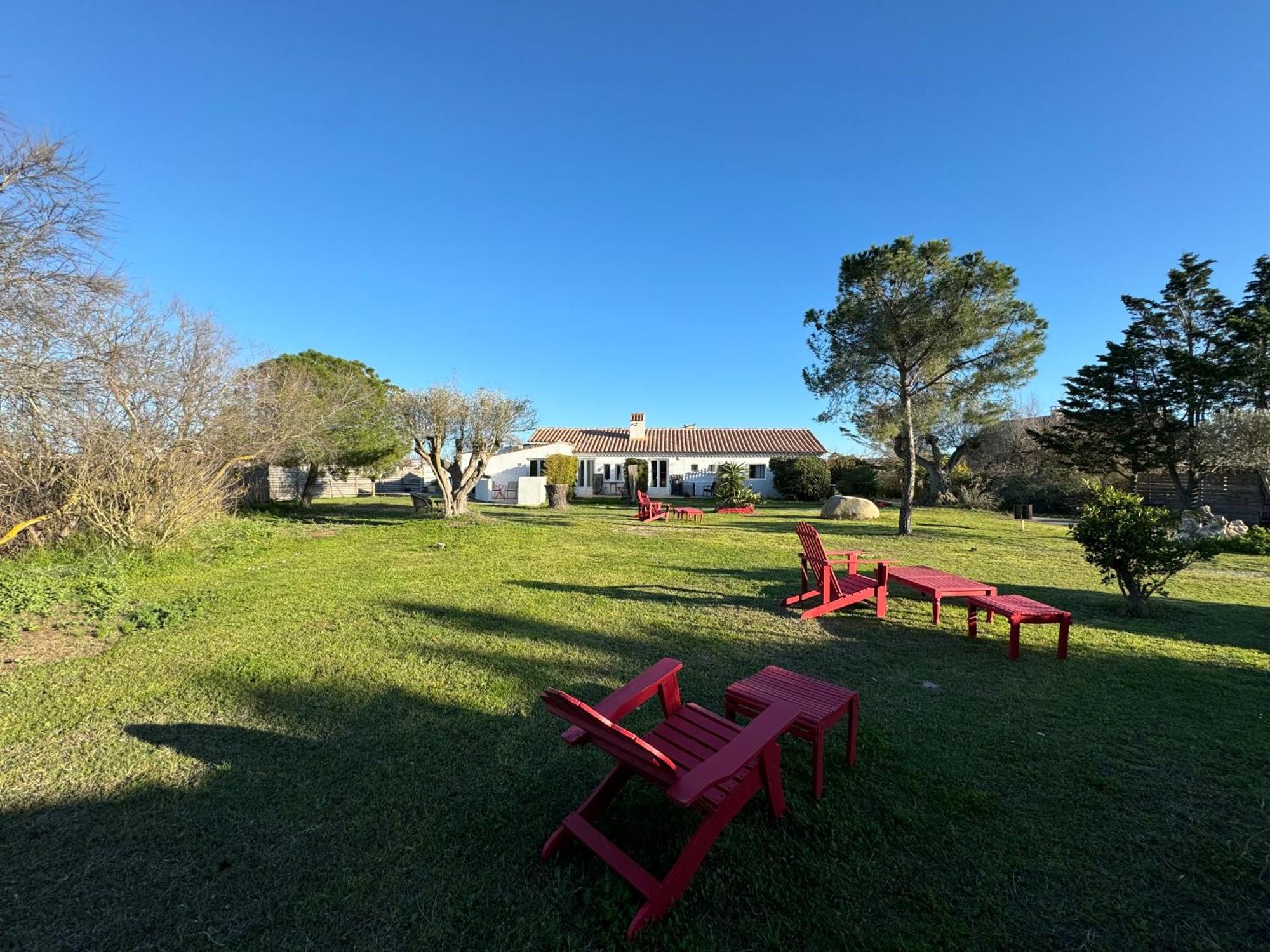 Mas Des Salicornes Hotel Saintes-Maries-de-la-Mer Luaran gambar