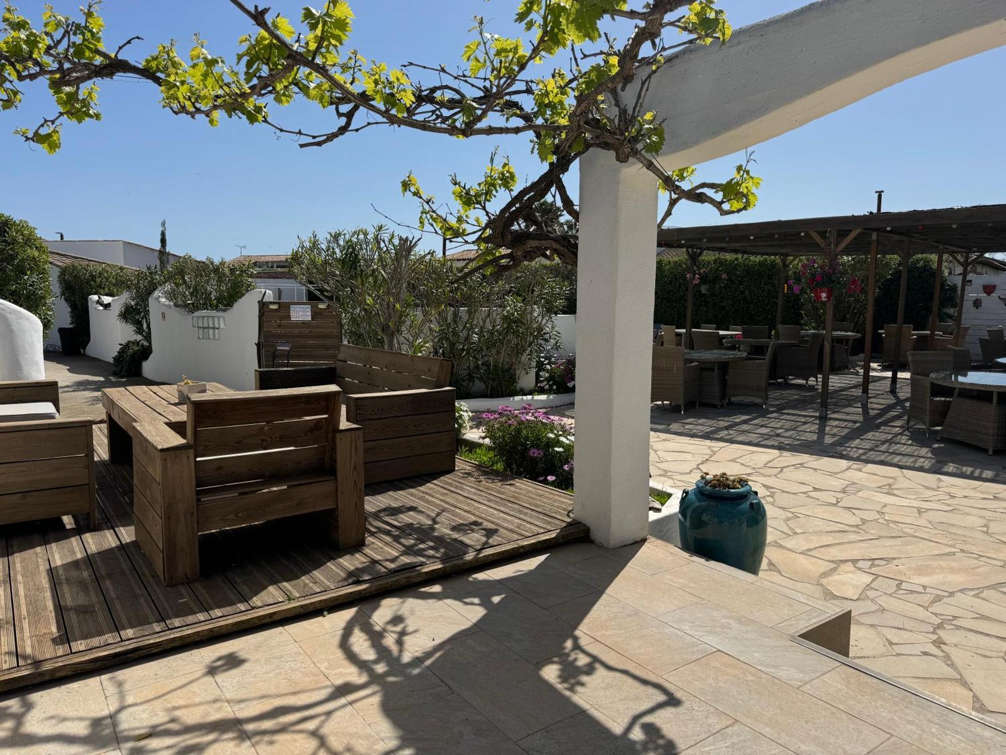 Mas Des Salicornes Hotel Saintes-Maries-de-la-Mer Luaran gambar