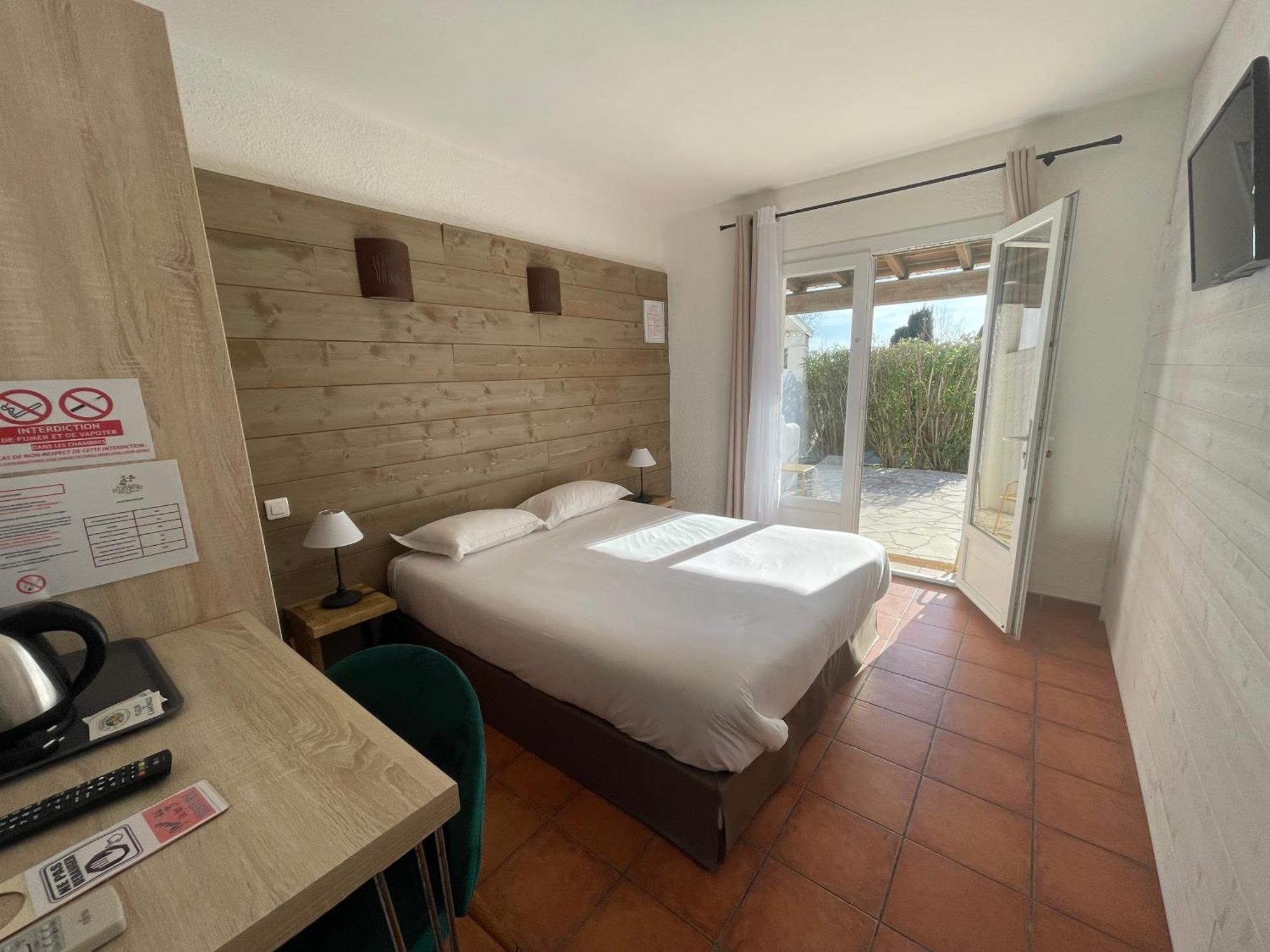 Mas Des Salicornes Hotel Saintes-Maries-de-la-Mer Luaran gambar