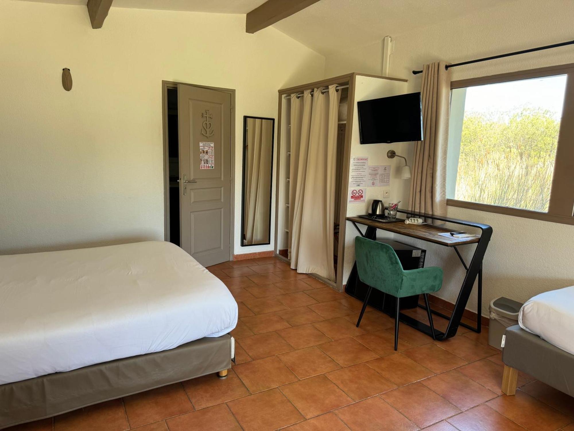 Mas Des Salicornes Hotel Saintes-Maries-de-la-Mer Luaran gambar