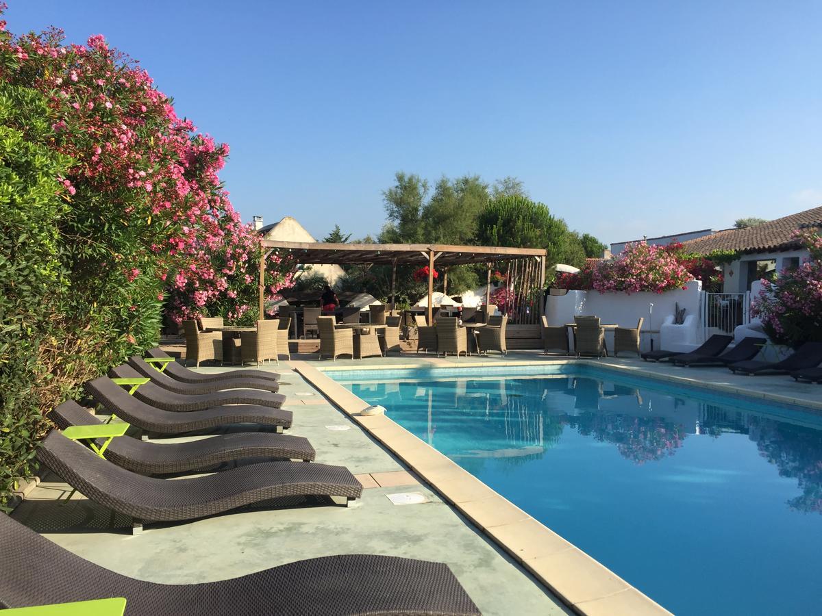 Mas Des Salicornes Hotel Saintes-Maries-de-la-Mer Luaran gambar
